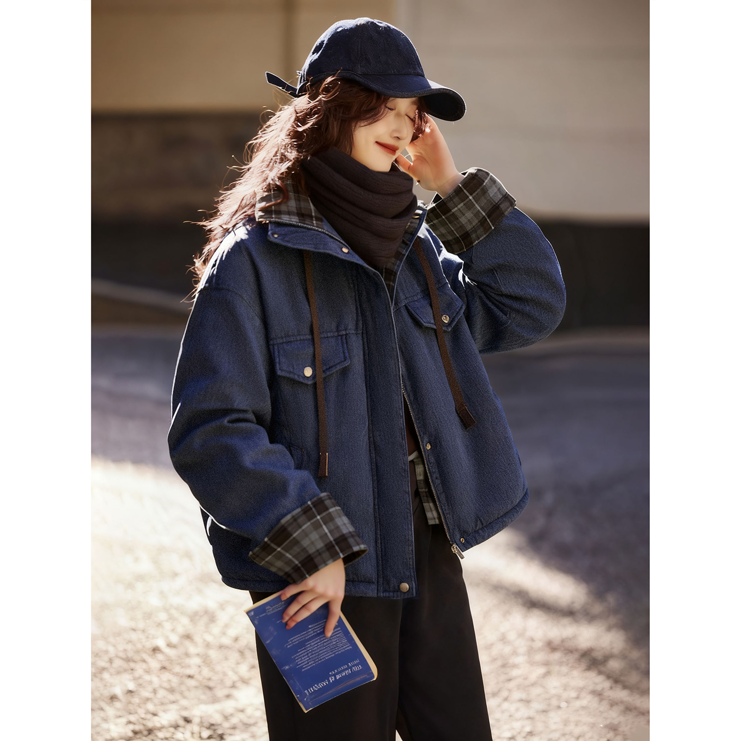 牛仔格子拼接羽绒服2025年冬季新款厚外套上衣女装SXYRF25166