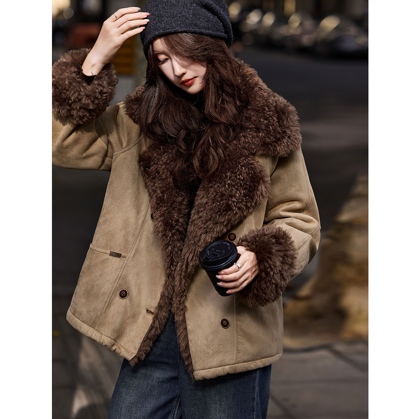 苏醒的乐园毛绒拼接加厚羽绒服女