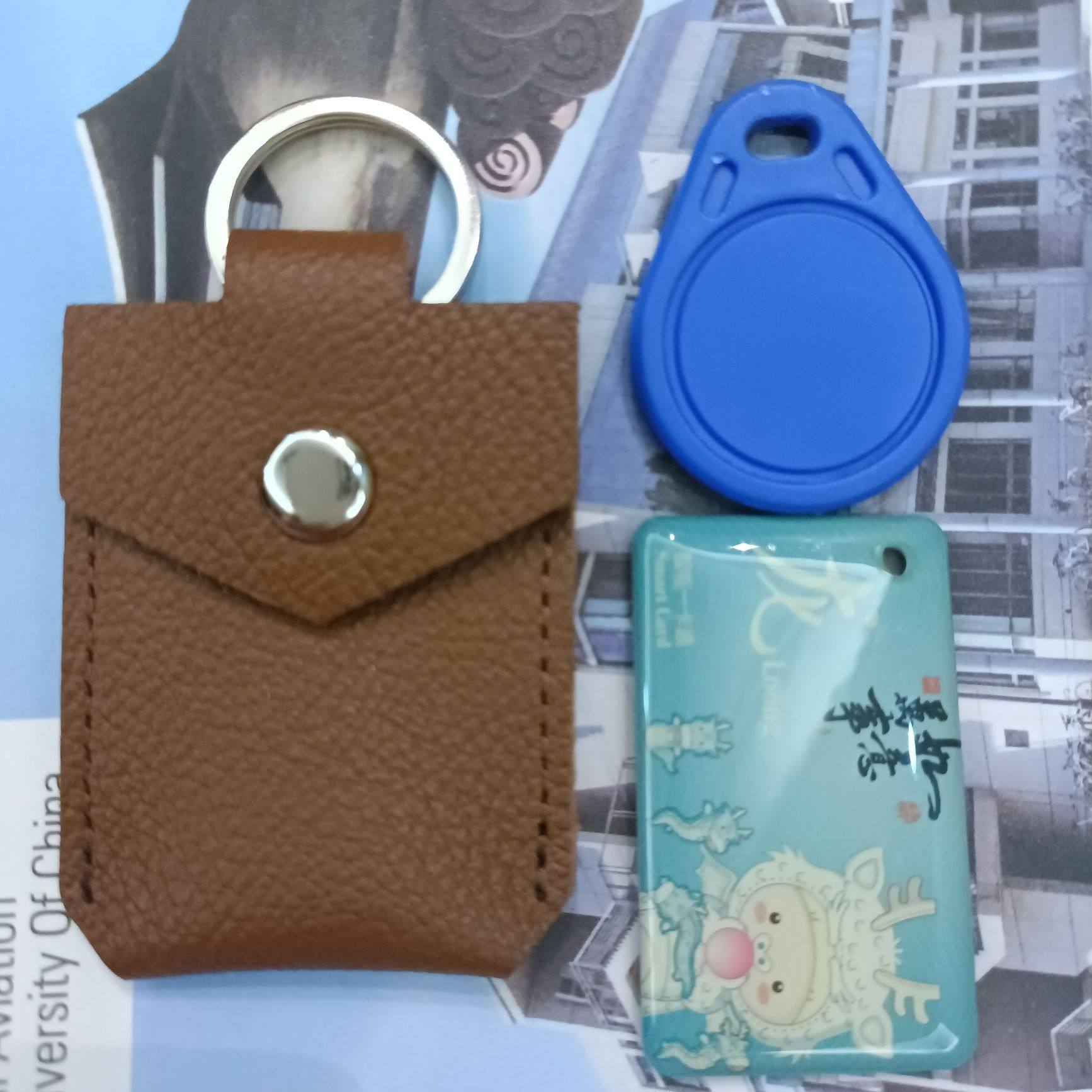 门禁卡扣真皮简约小钥匙包电动车腰挂女实用家门房门匙钥包用锁,箱包皮具/热销女包/男包,钥匙包,淘宝优惠券,粉丝福利购,淘宝优惠卷