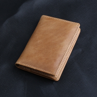 真皮卡包男士头层牛皮名片包复古简约大容量名片夹卡套短款男款