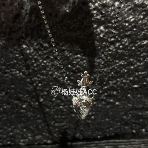 642934韩国东大门Trois de LEI新款高级感流行时尚金属吊坠项链