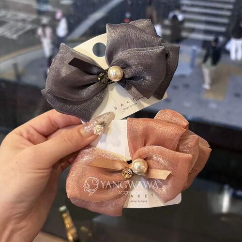 552927韩国东大门Baket新款高级感百搭蝴蝶结弹簧夹发夹