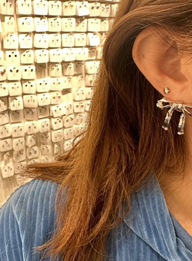 3101017韩国东大门Reina金属蝴蝶结珍珠前后款高级感精致百搭耳环