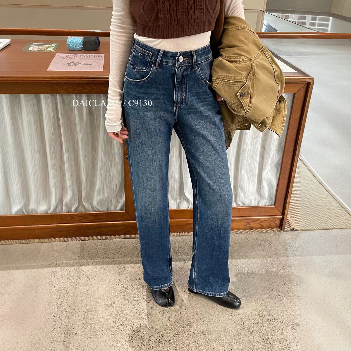 代嘉儿C9130百搭直筒牛仔裤女2026秋季复古蓝高腰弹力窄版阔腿裤图片