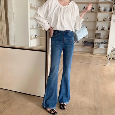 代嘉儿B9098高腰微喇牛仔裤女2026春季新款修身显瘦通勤喇叭长裤