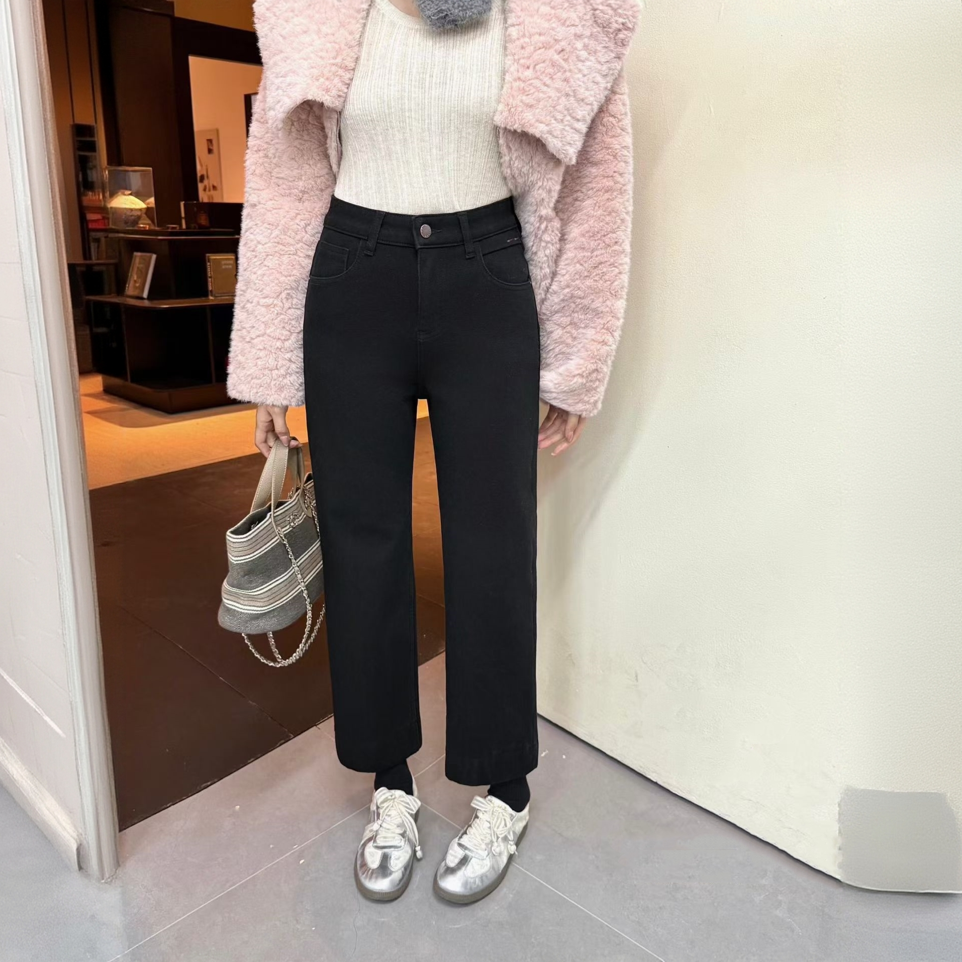 爆犀牛加绒保暖直筒牛仔裤女士冬小个子显瘦高腰九分法棍裤25845