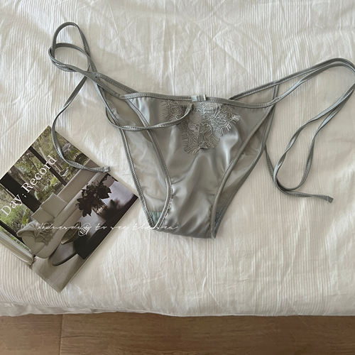 法式性感缎面蕾丝系带内裤女