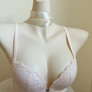 推荐 前扣聚拢内衣内衣女性感蕾丝小胸聚拢舒适无钢圈文胸薄