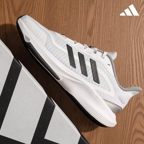 Adidas透气休闲鞋运动跑步鞋