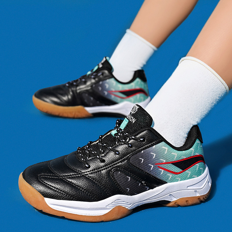 品牌男童运动鞋皮面2026新款春秋儿童羽毛球鞋防滑耐磨学生训练鞋