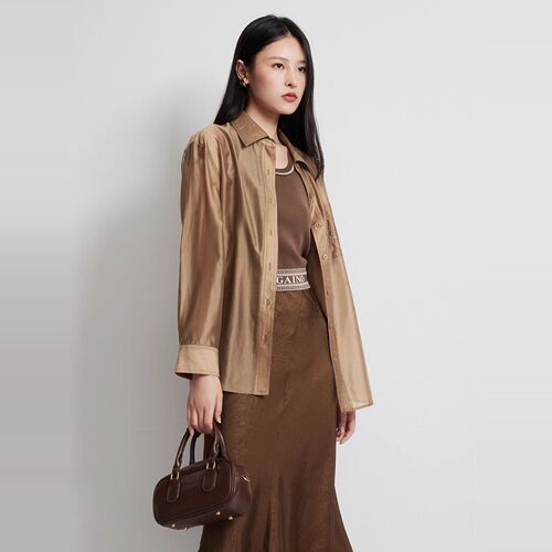 曼娅奴女装2025年春款高级感宽松
