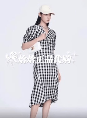 曼娅奴2023年春装新款专柜正品格子短袖修身V领女连衣裙MN12DB021