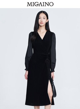 Migaino曼娅奴气质春装连衣裙女2023新款法式开叉小黑裙MN12DC085