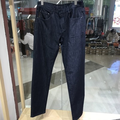 依文男士商务时尚舒适莫代尔秋款牛仔蓝色休闲牛仔裤吊牌价1380元