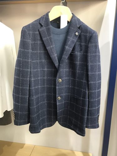 依文新款男士商务DRAGO德拉戈面料蓝色格子西服单西吊牌价5280元