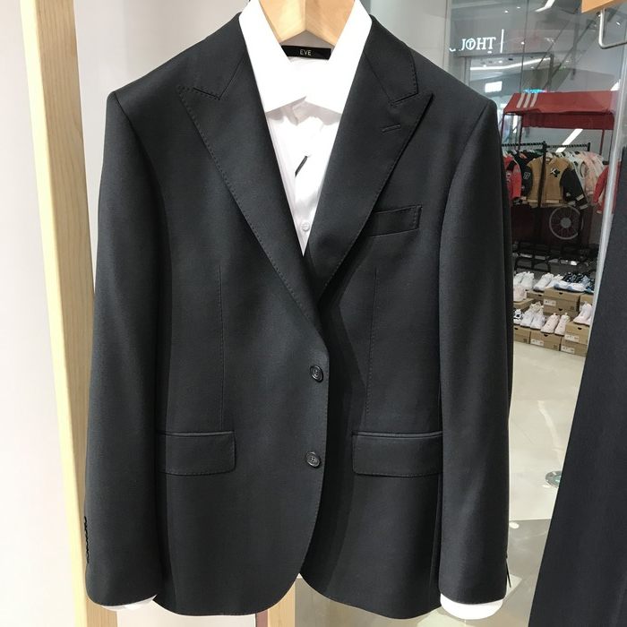 依文男士商务两扣戗驳领纯绵羊毛黑色西服西裤西装吊牌价5980元