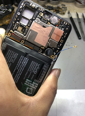 vivo,oppo努比亚红魔一加真我手机cpu虚焊重启进水烧了维修保资料