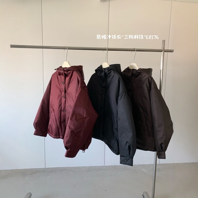 卡蔓诗韩系连帽冲锋衣羽绒外套