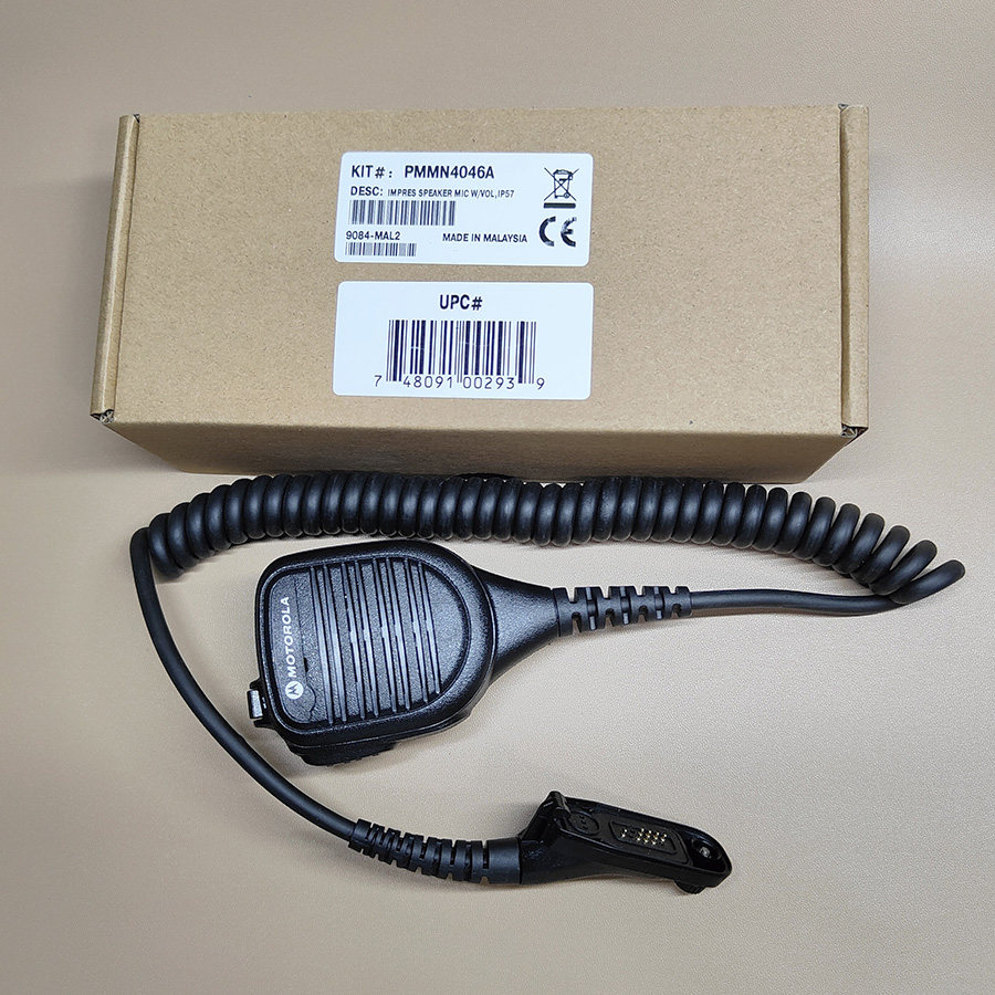 摩托罗拉对讲机xir p8668 p8260 p8800 p8200 8268 d8235手咪话咪