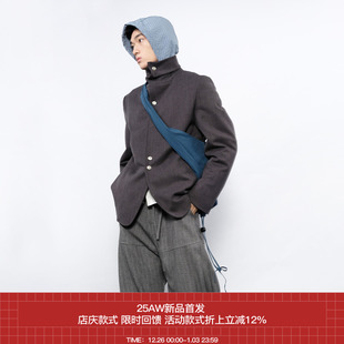 叠叠领多造型金属扣厚实干爽手感西装 7440 AW25 夹克
