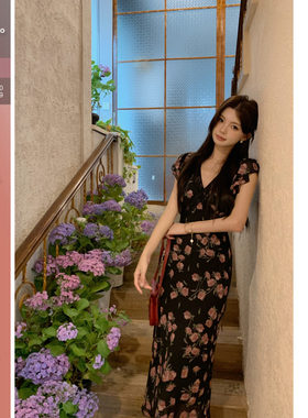 佐佐家小个子法式优雅V领小飞袖收腰长裙夏季女玫瑰印花连衣裙子