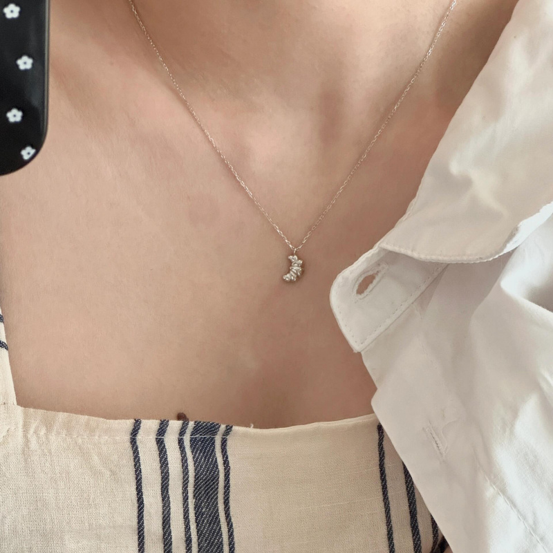 S925纯银迷你可颂牛角包项链女韩