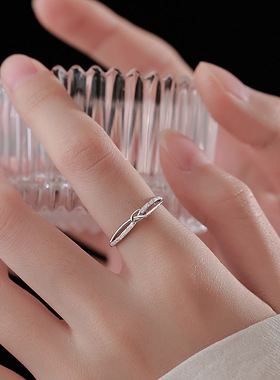 s999纯银满天星打结戒指女ins小众设计轻奢简约磨砂镂空繁星指环