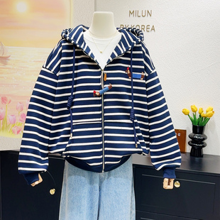 松弛感满分~韩代款秋冬加绒条纹外套腊肠狗装饰连帽保暖卫衣大码