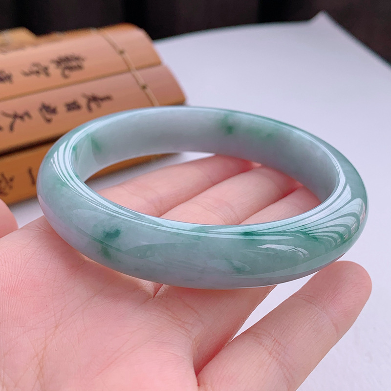 缅甸天然翡翠货老坑手镯