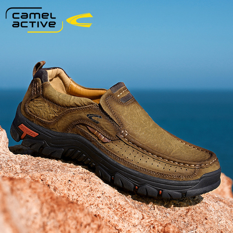 骆驼动感真皮休闲皮鞋套脚一脚蹬