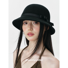 时髦赫本风羊毛呢渔夫帽子女秋冬韩版显脸小穿搭度假法式复古礼帽