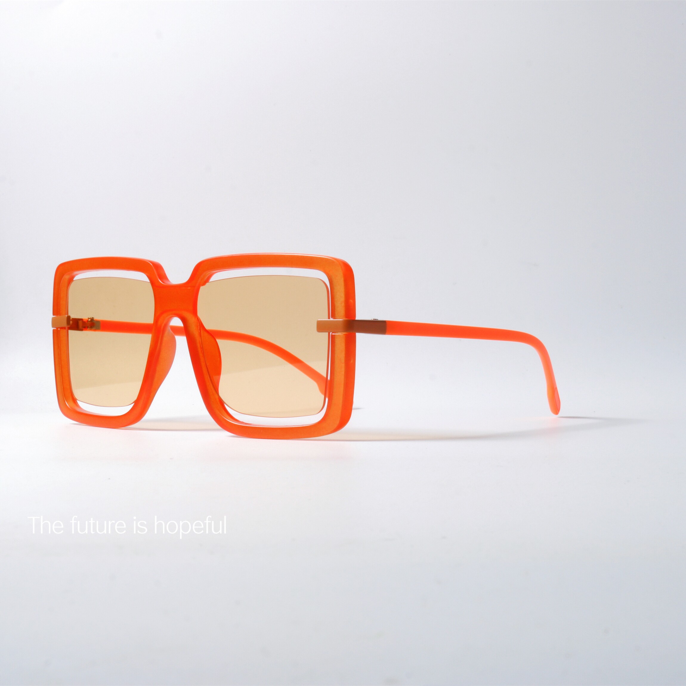 独特颜色悬浮感连体太阳眼镜UV400防紫外线辐射镂空小众个性眼镜