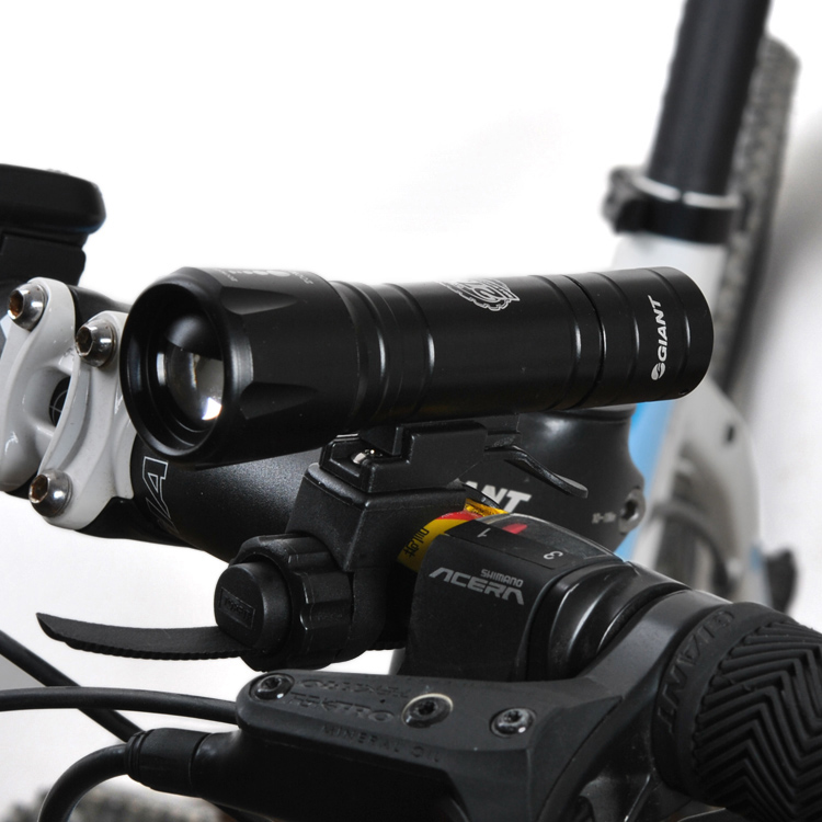 Lumière vélo GIANT - phare - Ref 2400645 Image 3