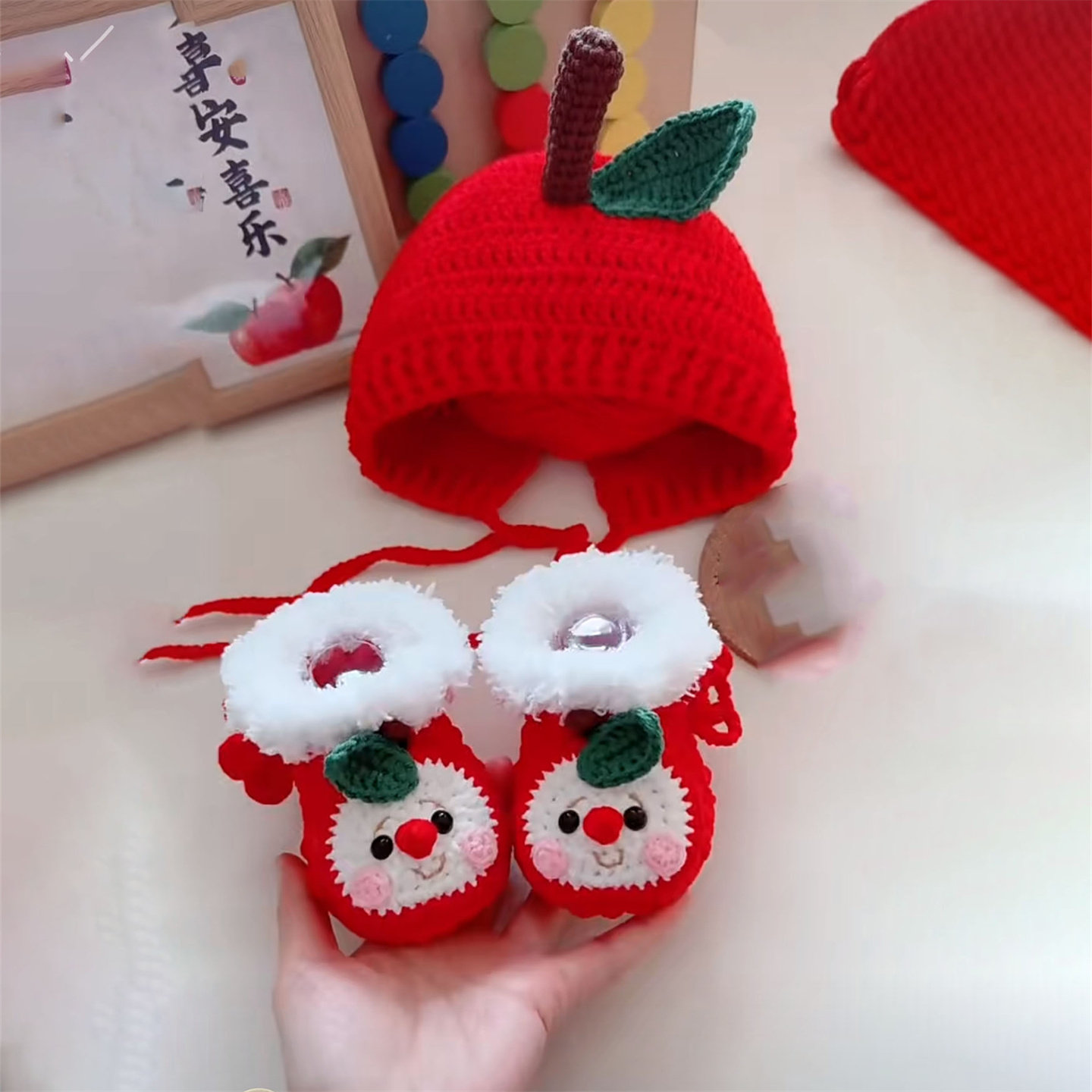 DIY苹果帽手工编织帽子婴儿鞋子钩织材料包精梳棉毛线红新年礼物,服饰配件/皮带/帽子/围巾,DIY编织材料包,淘宝优惠券,粉丝福利购,淘宝优惠卷