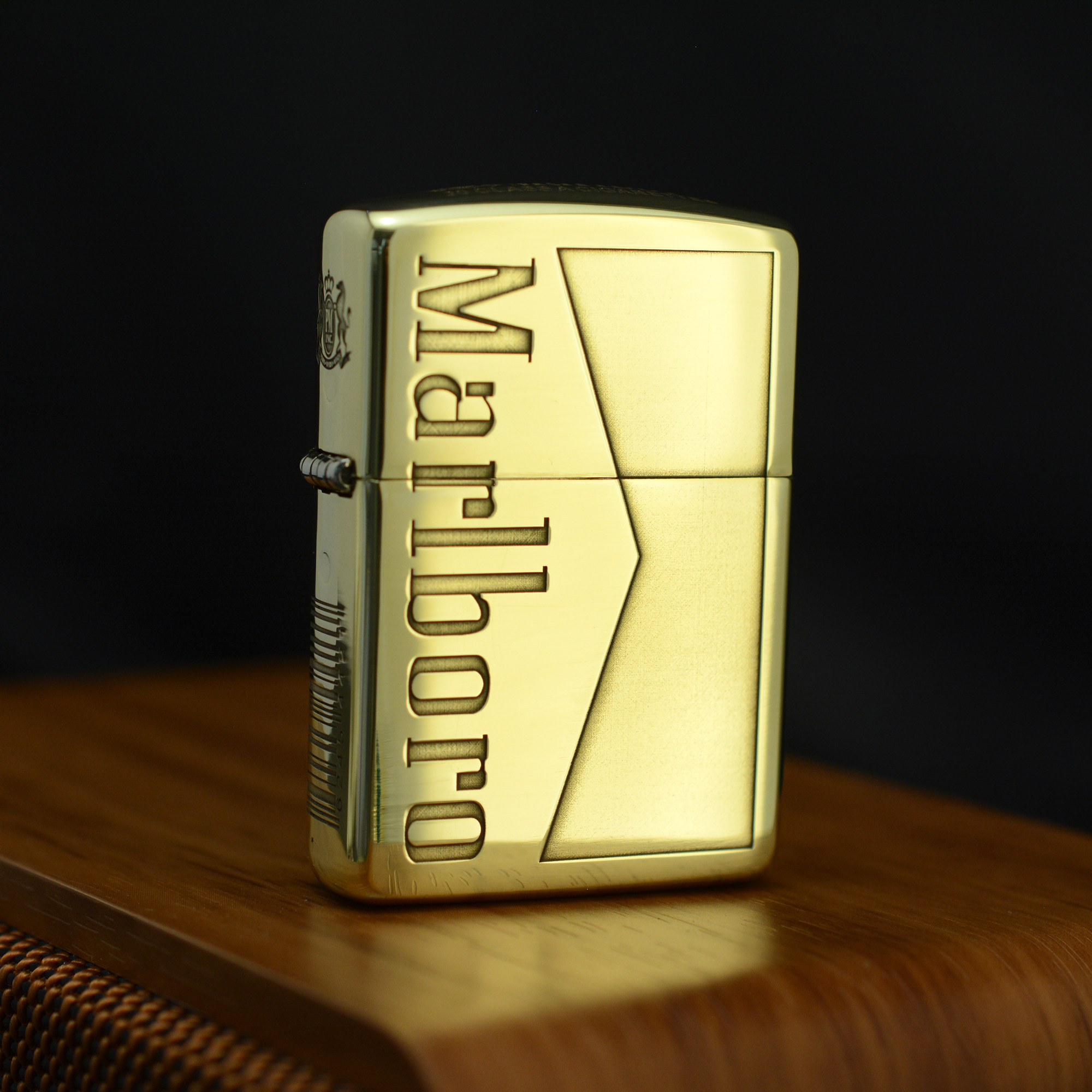 原装打火机zippo正版美国芝宝万宝路盔甲牛头 正品zp男士礼物防风