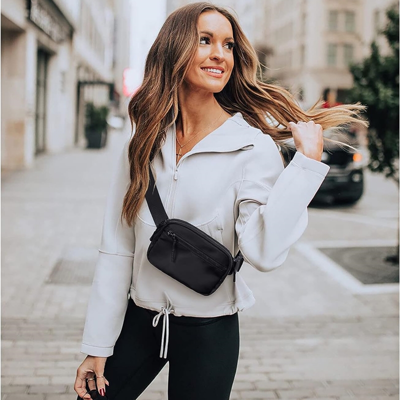 2023大容量休闲斜挎包男女