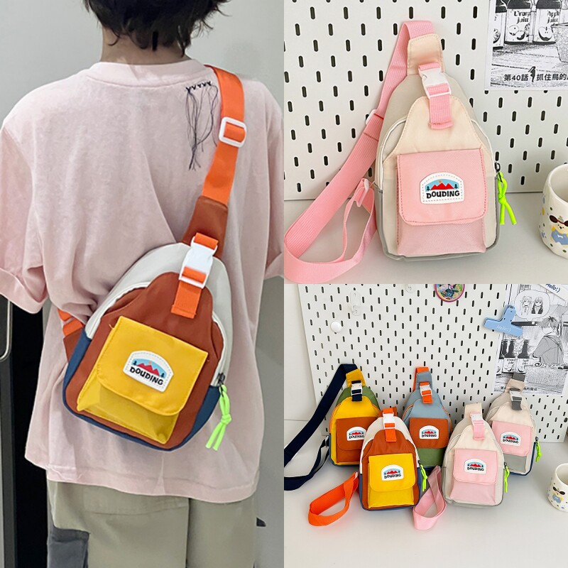 潮酷洋气儿童包包2026新款时尚男童宝宝胸包小男孩外出轻便斜挎包