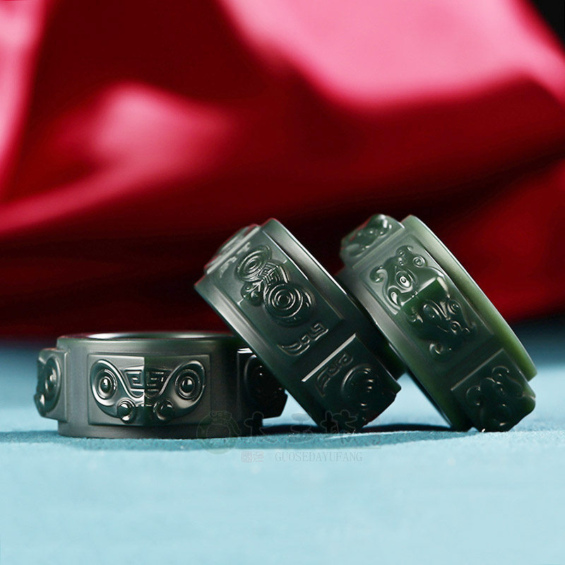 和田玉塔青饕餮纹扳指天然玉石石玉琮戒指男士戒指仿古纹饰扳指