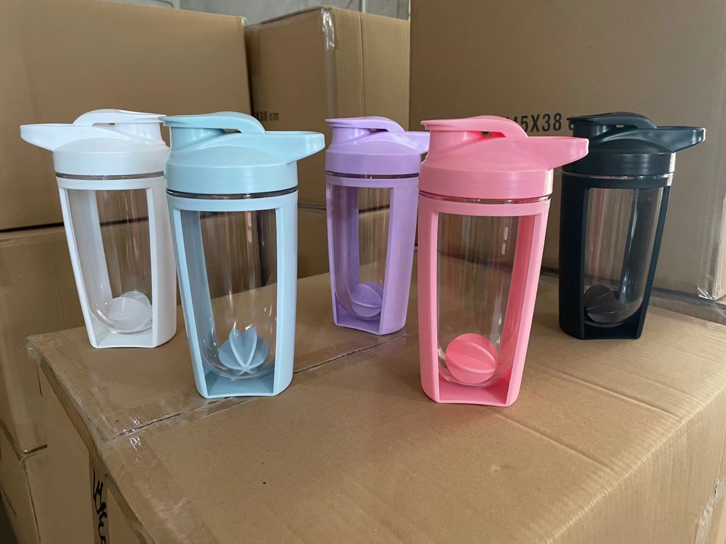 奶昔LaZior摇摇杯运动健身PC奶昔运动水杯刻度蛋白粉定制跨境杯子