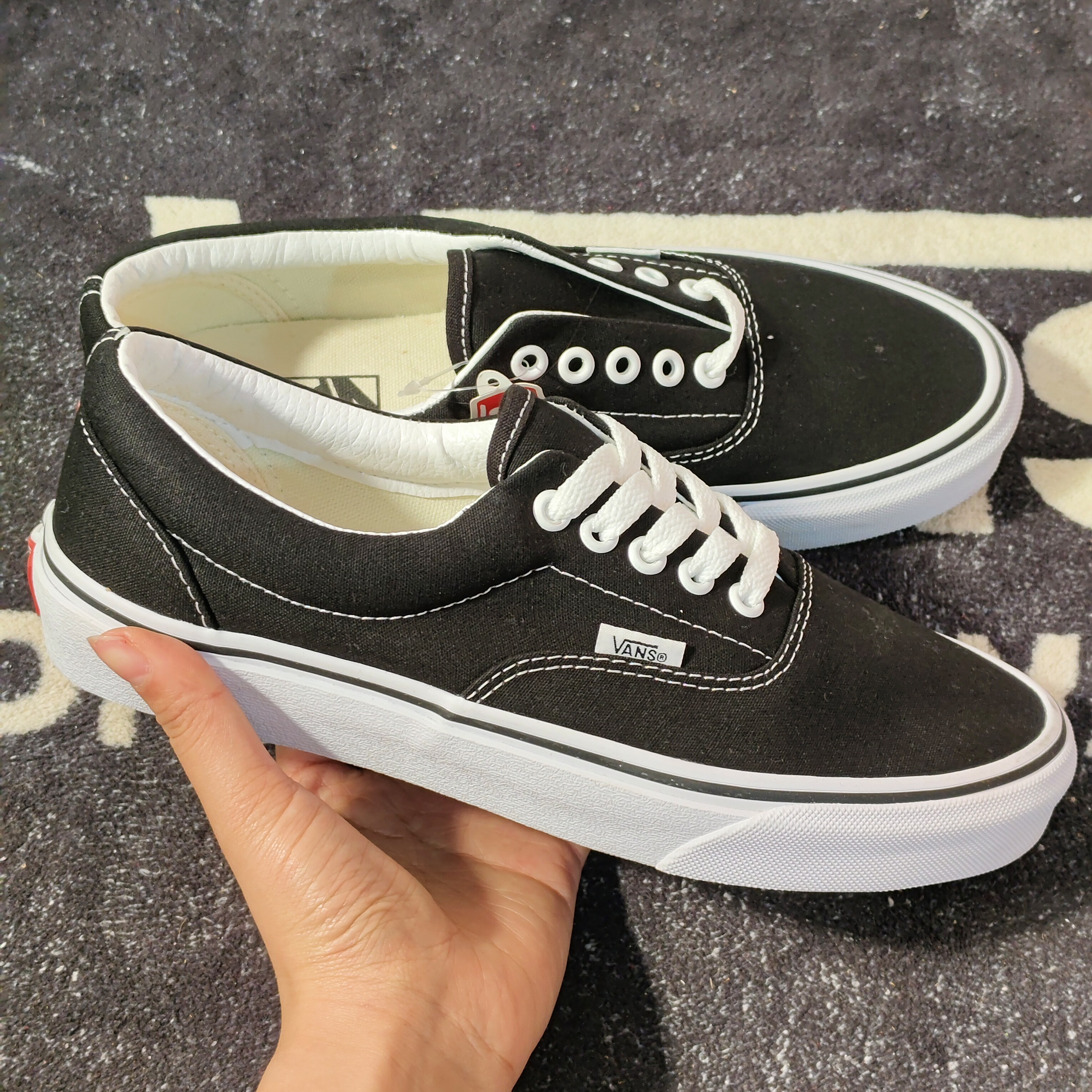 Vans Era经典黑白低帮帆布休闲板鞋VN000EWZBLK
