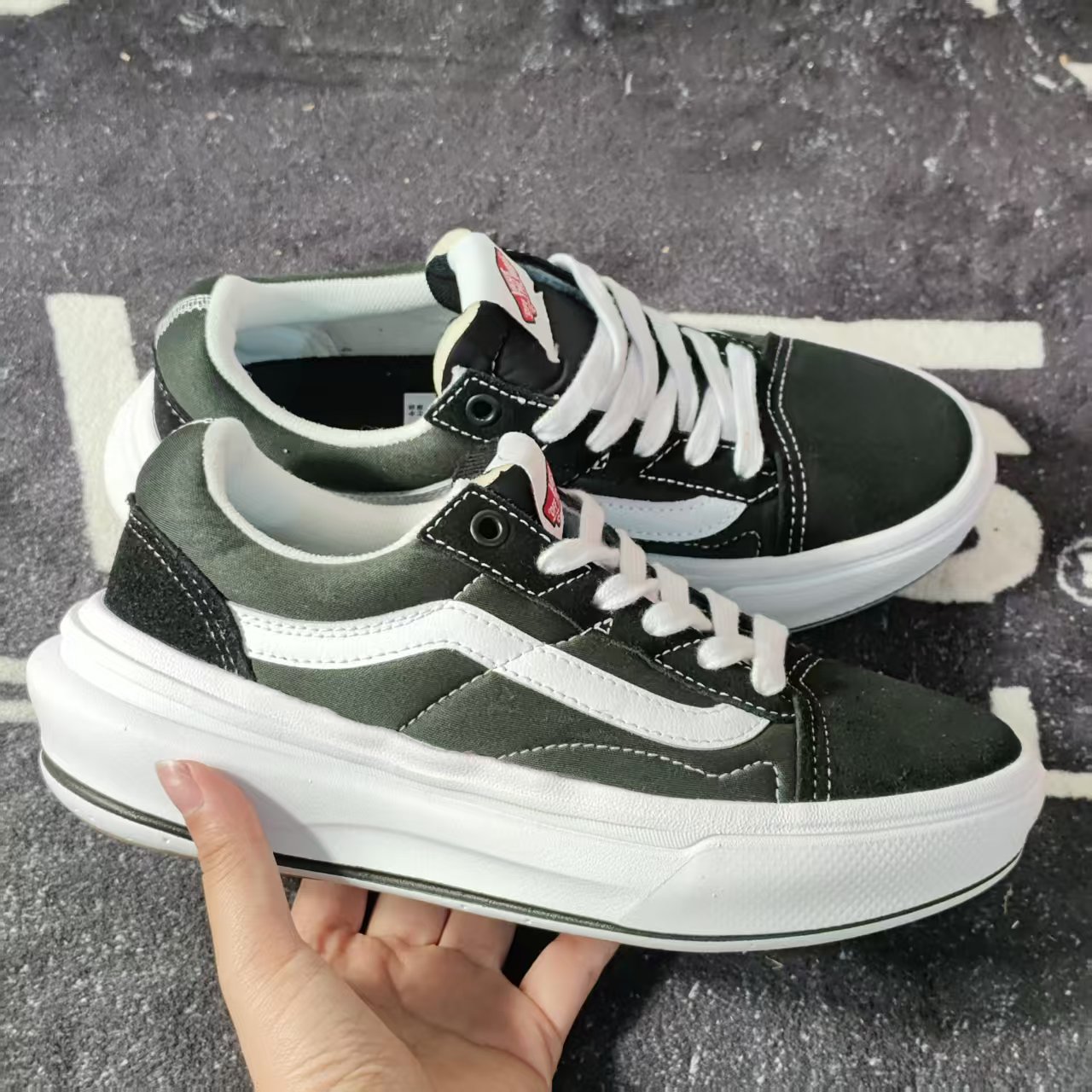 断码特价Vans Old Skool厚底增高黑白拼色低帮帆布鞋VN0A7Q5EBA2