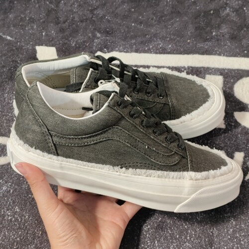 Vans Vault Old Skool深灰毛边低帮休闲板鞋 VN0A5FBEBLK