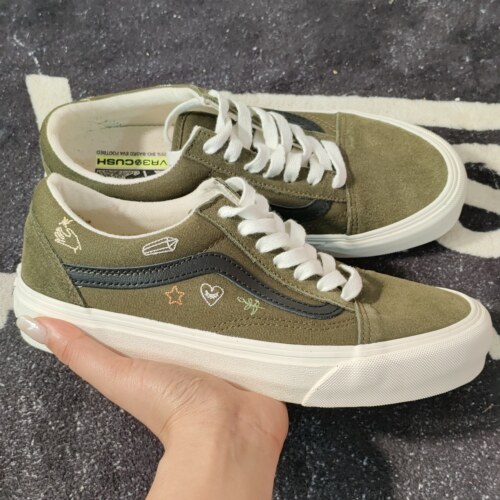 Vans Old Skool VR3橄榄绿爱心刺绣低帮板鞋 VN0005UBDOL