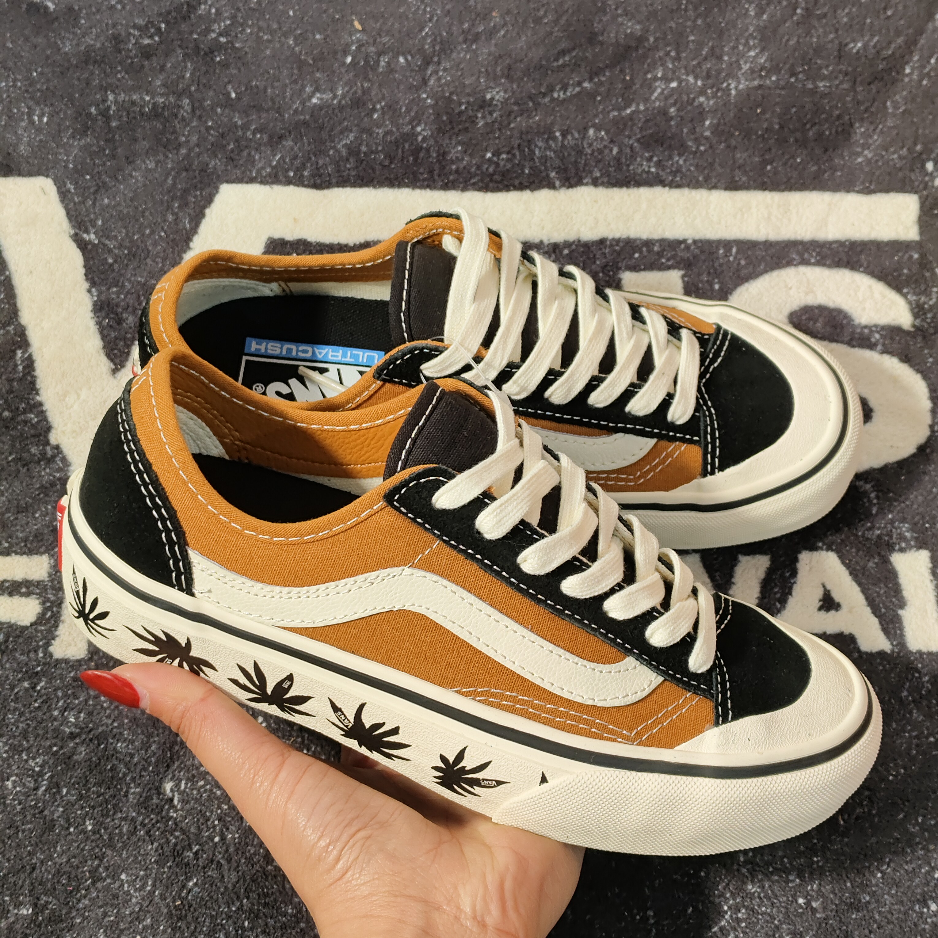 Vans范斯Style 36 SF枫叶印花低帮休闲板鞋 货号VN0A3MVL25T