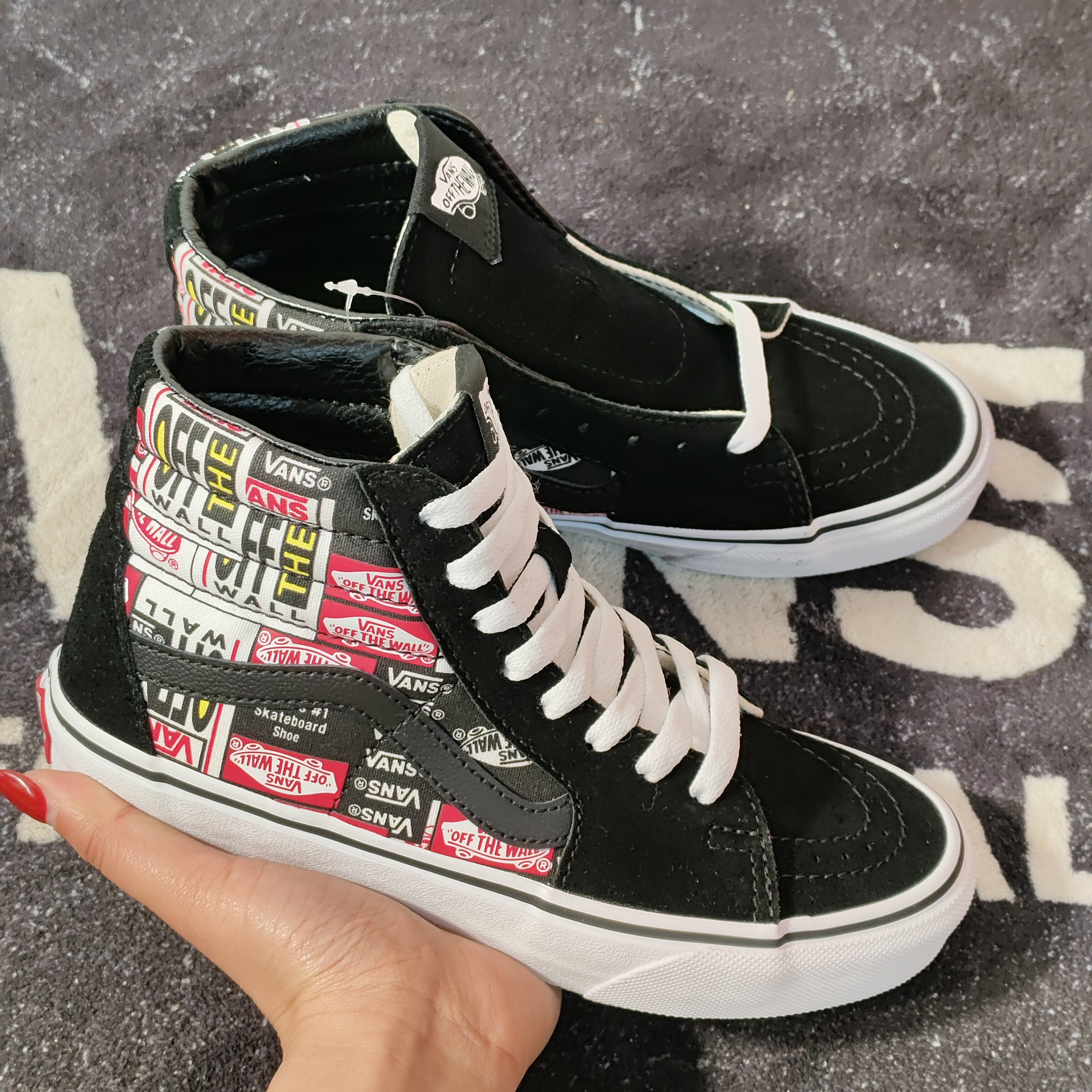 Vans SK8-HI VN0A4BV6V9A字母满印高帮男女同款休闲滑板鞋