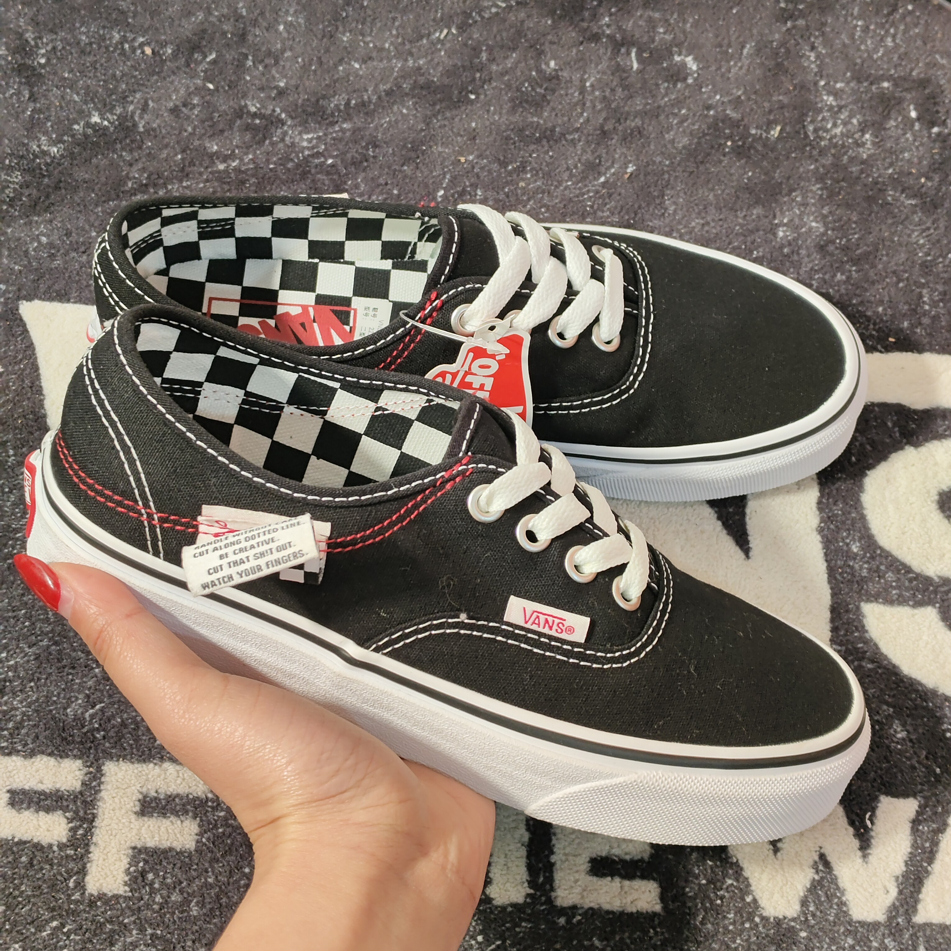 Vans Aut Unfinished黑白棋盘格低帮休闲板鞋 VN0A4UUCU7B
