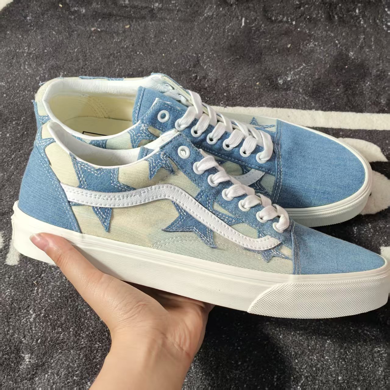 断码特价牛仔蓝拼接星星贴布Vans Old Skool中帮板鞋VN000CR5DNM