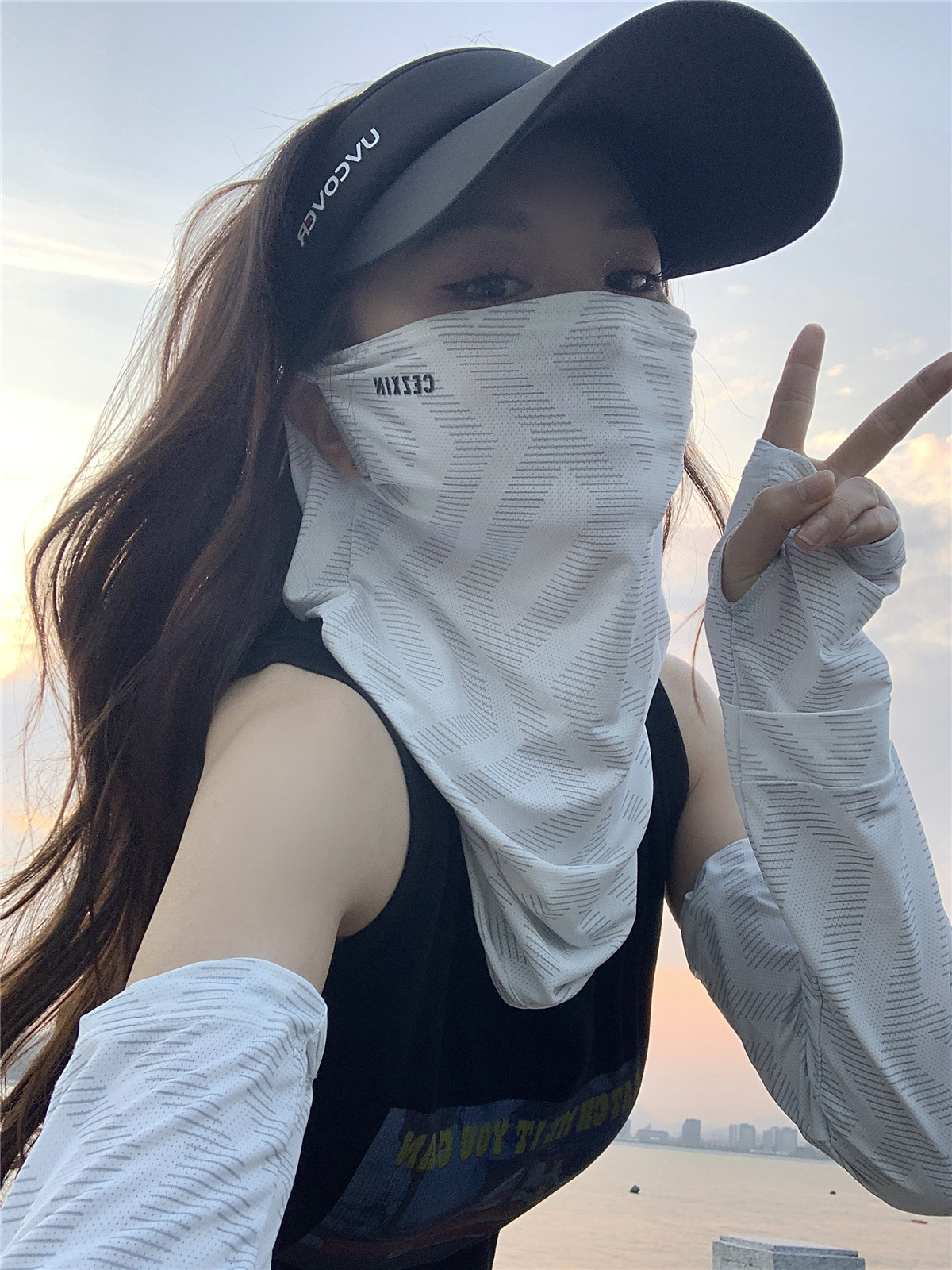 夏季新款遮全脸护脖颈一体防晒面罩女百搭时尚遮阳冰丝防晒袖套男