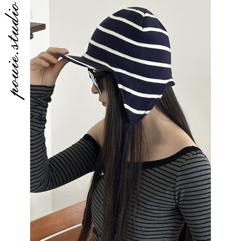条纹百搭护耳鸭舌针织帽子雷锋帽