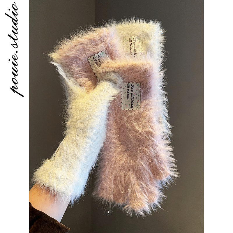 日系软糯毛绒纯色针织手套女冬季可爱加绒保暖露指可触屏半指手套